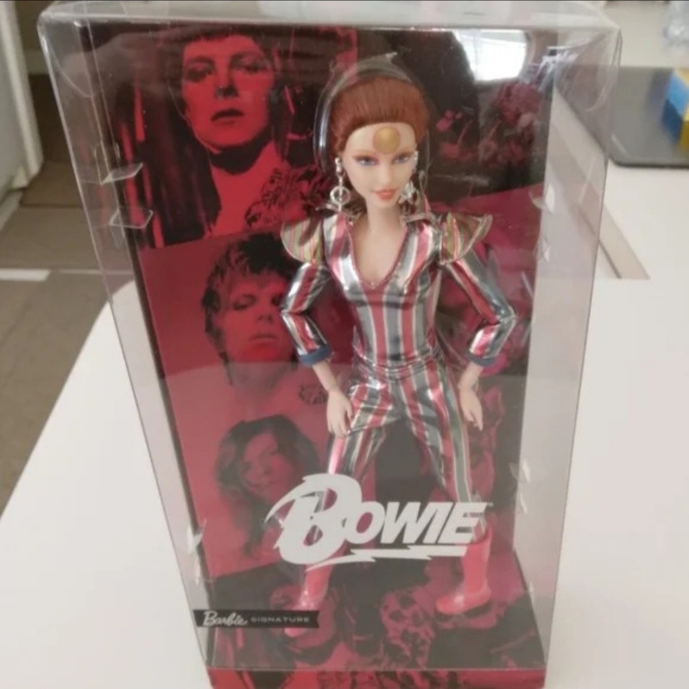 Mattel's "Ziggy Stardust" Barbie David Bowie Gold Label Limited